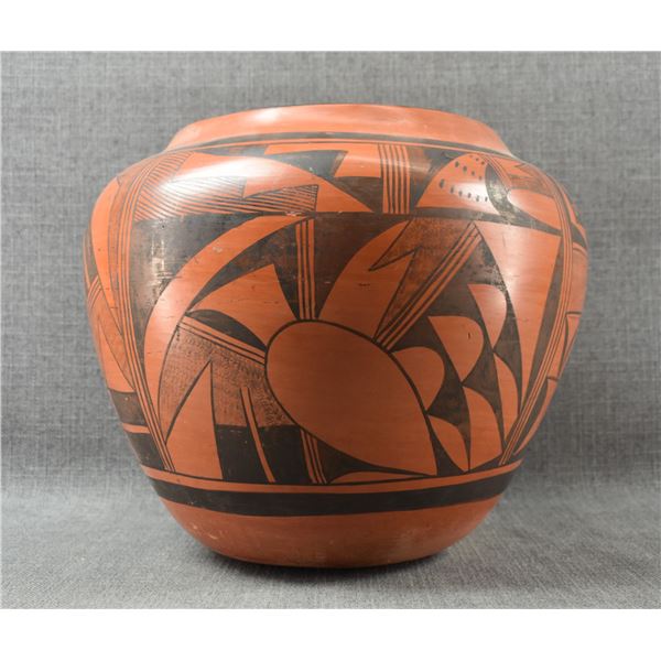 HOPI POTTERY OLLA (PAQUA NAHA)