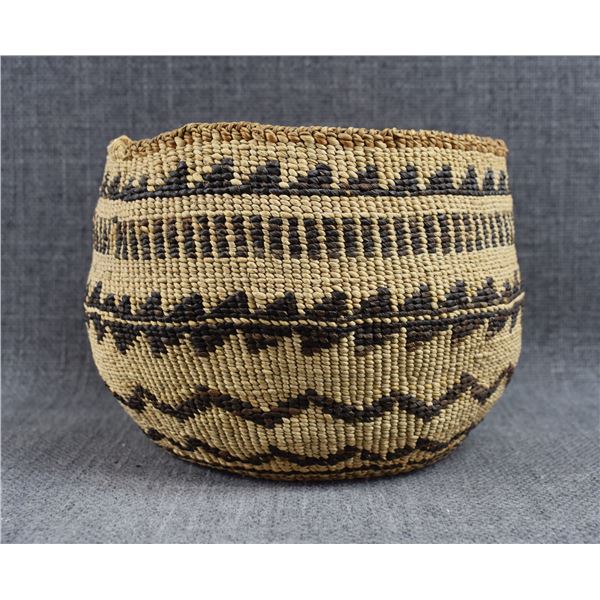 KLAMATH BASKETRY BOWL