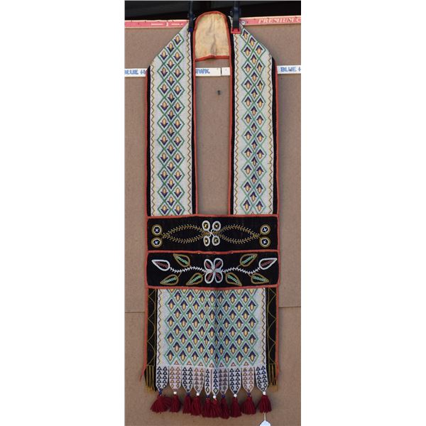 MENOMINEE BANDOLIER BAG