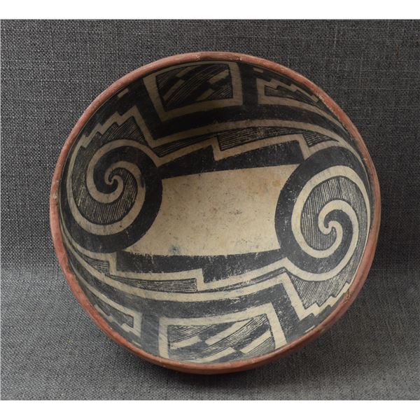 SALADO POTTERY BOWL