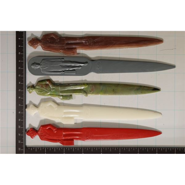 5 PLASTIC / BAKELITE FULLER BRUSH COMPANY LETTER