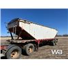 Image 23 : 2000 ADVANCE SUPER B-TRAIN GRAIN TRAILERS