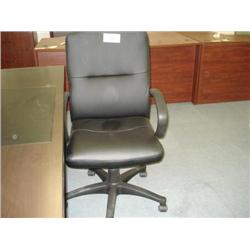 Black Leather Gaslift Chair