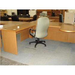 Oak U-Shaped Execuitve Desk