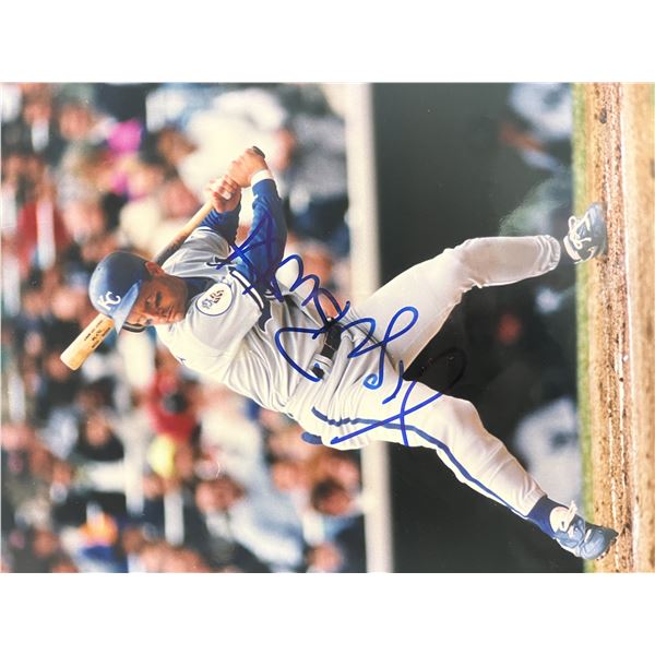 George Brett signed photo. GFA authenticated