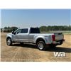 Image 4 : 2022 FORD F-450 PLATINUM CREW CAB DUALLY PICKUP