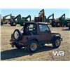 Image 3 : 1987 SUZUKI SAMURAI 2 DOOR SOFT TOP MINI JEEP