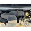 Image 29 : 2006 FORD CUTAWAY SHUTTLE BUS