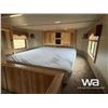 Image 17 : 2020 LAKOTA T/A HORSE TRAILER W/ LIVING QUARTERS