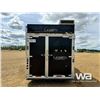 Image 42 : 2020 LAKOTA T/A HORSE TRAILER W/ LIVING QUARTERS