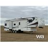 Image 2 : 2007 GULF STREAM PRAIRIE 5TH WHEEL TRAVEL TRAILER
