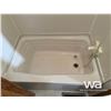 Image 16 : 2000 PEAK FRONTIER T/A TRAVEL TRAILER