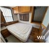 Image 23 : 2000 PEAK FRONTIER T/A TRAVEL TRAILER