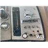 Image 11 : 1992 FORD 8000 S/A TRUCK TRACTOR