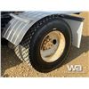 Image 34 : 1992 FORD 8000 S/A TRUCK TRACTOR
