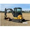 Image 4 : 2010 JOHN DEERE 35D HYDRAULIC EXCAVATOR
