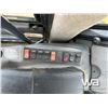 Image 14 : 2000 JOHN DEERE 304H WHEEL LOADER
