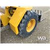Image 26 : 2000 JOHN DEERE 304H WHEEL LOADER