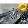 Image 17 : 2011 CAT TL1255 TELEHANDLER FORKLIFT