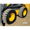 Image 24 : 2015 NEW HOLLAND L225 2 SPEED SKID STEER LOADER
