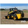 Image 4 : 2015 NEW HOLLAND L225 2 SPEED SKID STEER LOADER