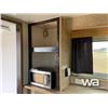 Image 11 : 2005 VANGUARD T/A OFFICE TRAILER