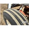 Image 16 : CASE 1070 2WD TRACTOR