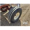 Image 23 : CASE 1070 2WD TRACTOR