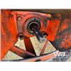 Image 32 : CASE 1070 2WD TRACTOR