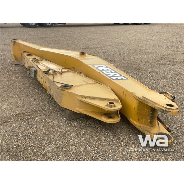 JOHN DEERE EXCAVATOR BOOM