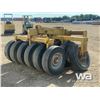Image 3 : 13 WHEEL WOBBLY PACKER