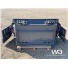 Image 11 : 80 IN. SKID STEER HYDRUALIC BUCKET WITH WINGS