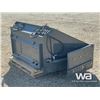 Image 3 : 80 IN. SKID STEER HYDRUALIC BUCKET WITH WINGS