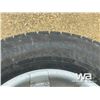 Image 7 : (4) HAKKAPELIITTA 265/70R17 TIRES & RIMS