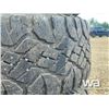 Image 8 : (4) GOODYEAR WRANGLER 265/75R16 RIMS & TIRES