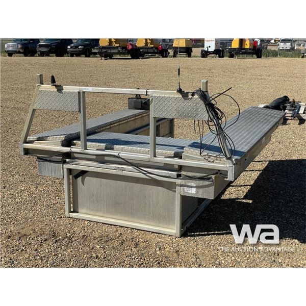 ALUMINUM PICKUP SERVICE BOX