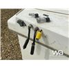 Image 12 : PORTA VET TO FIT 8 FT. BOX