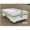 Image 2 : PORTA VET TO FIT 8 FT. BOX
