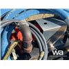 Image 9 : HYDRIVE ROPER SKID UNIT & 3 IN. HOSES
