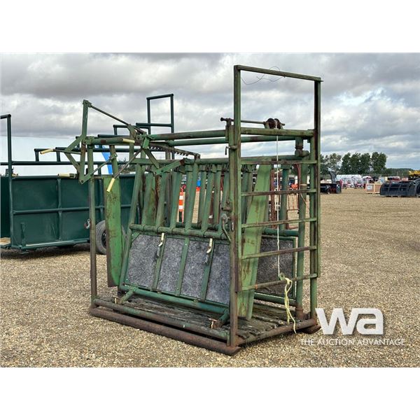 CATTLE SQUEEZE