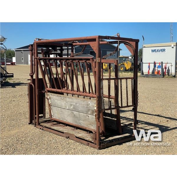 HI-QUAL CATTLE SQUEEZE