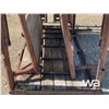 Image 6 : HI-QUAL CATTLE SQUEEZE