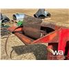 Image 6 : ANTIQUE GRAIN GRINDER