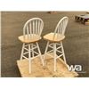 Image 4 : (2) WOODEN HIGH TOP CHAIRS