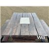 Image 7 : ROUGH SAWN LOG PICNIC TABLE