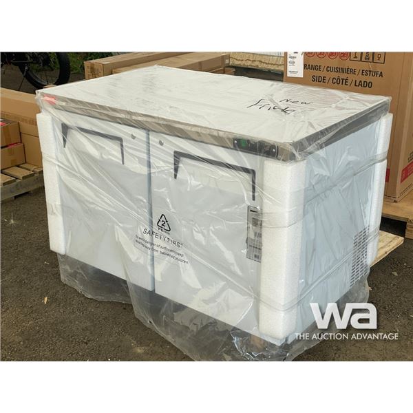 2 DOOR COMMERCIAL REFRIGERATOR