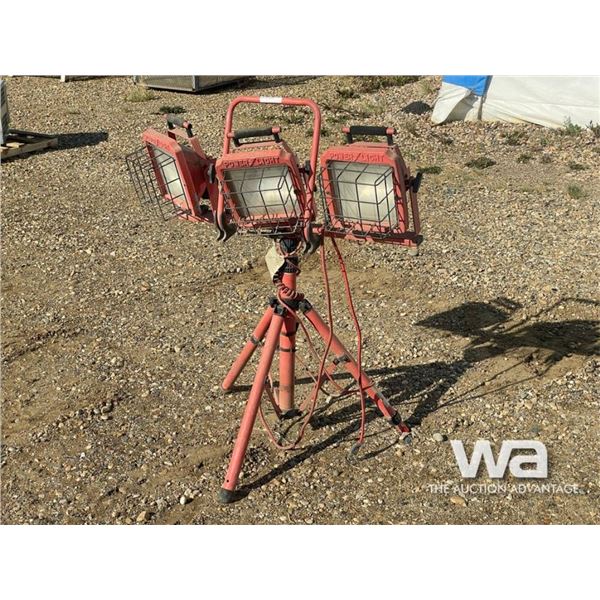 TRI STAND CONSTRUCTION LIGHTS