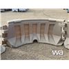 Image 12 : PORTABLE PLASTIC TANK BERM