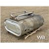 Image 2 : FUEL TANK W/ STAND
