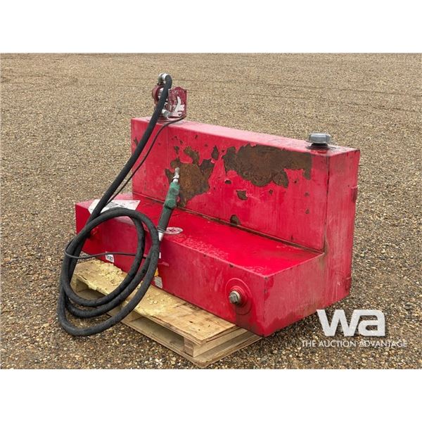400L. L SHAPED SLIP TANK WITH ELECTRIC PUMP